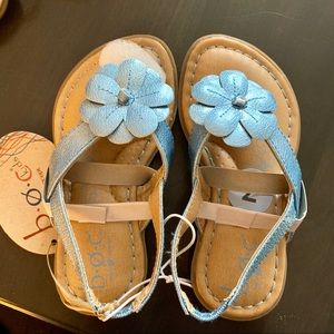 NWT! Metallic light blue flower sandals